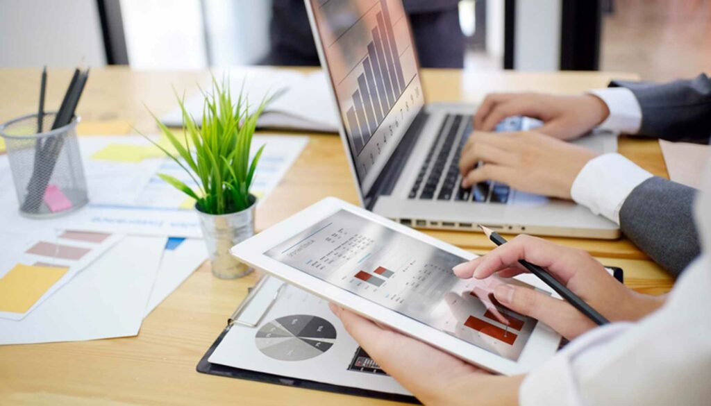 5 Lợi Ích Hàng Đầu Của Công Nghệ Thông Tin Trong Xã Hội Số Hóa