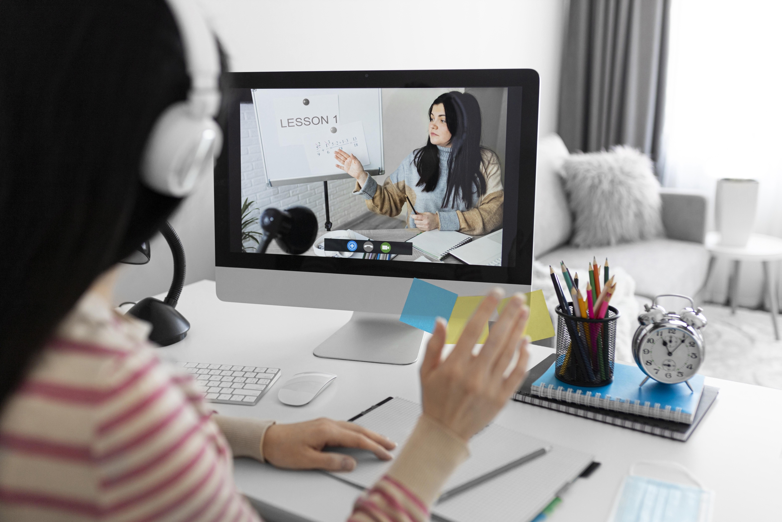 Học tiếng Anh online linh hoạt và hiệu quả với các lớp học trực tuyến 