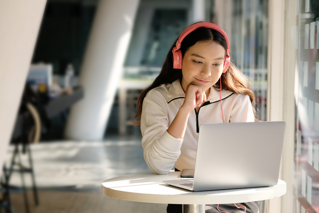 Bí quyết để học ngoại ngữ hiệu quả và thông minh 